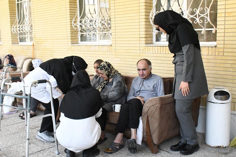 تصویر خبر گرامیداشت روز جهانی سالمند با ارائه خدمات پایش سلامت